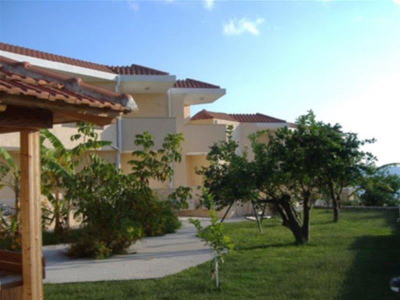 Christina Studios Lourdata  Exterior photo